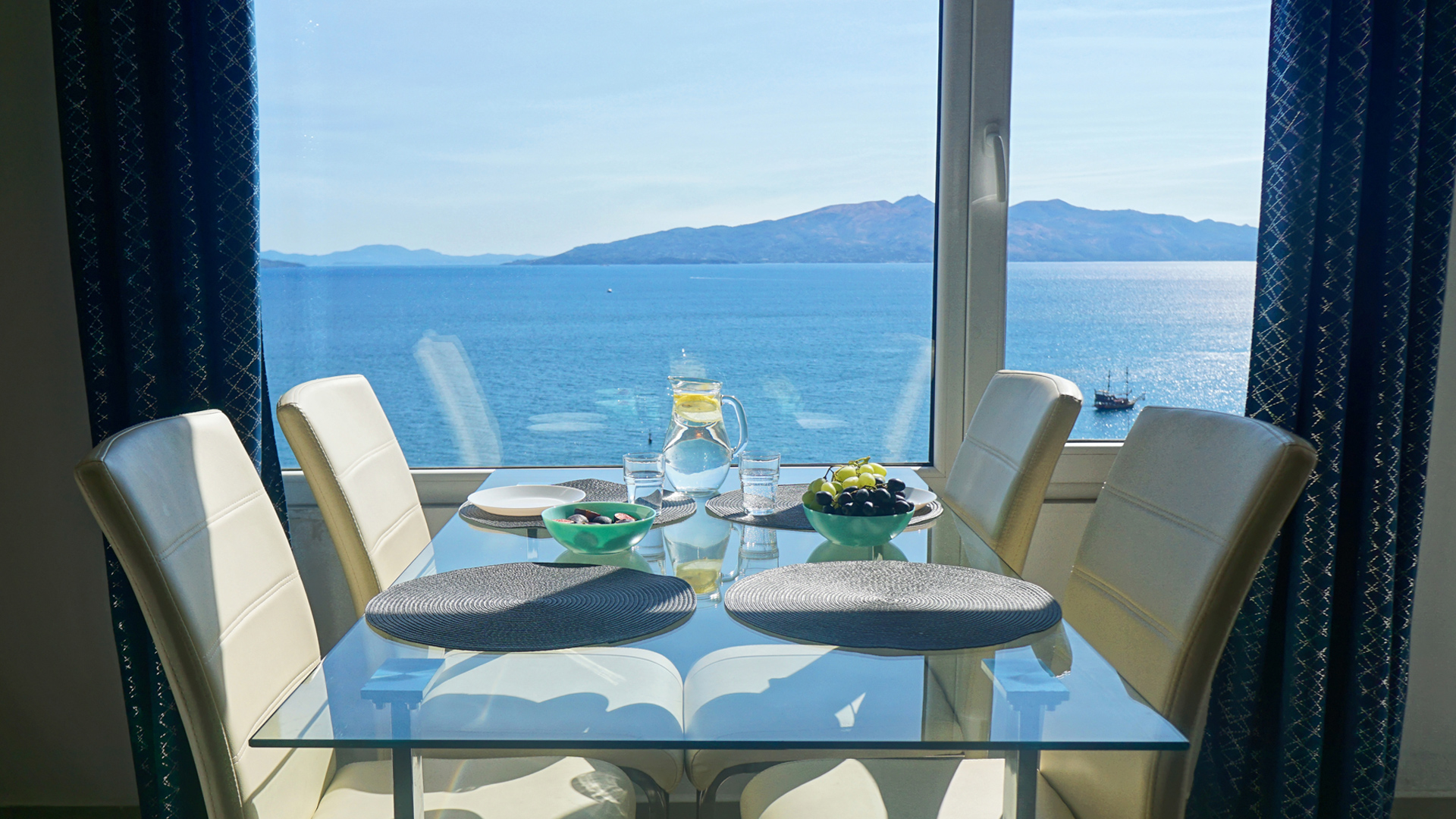 Nautilus Apartment, Sarandë